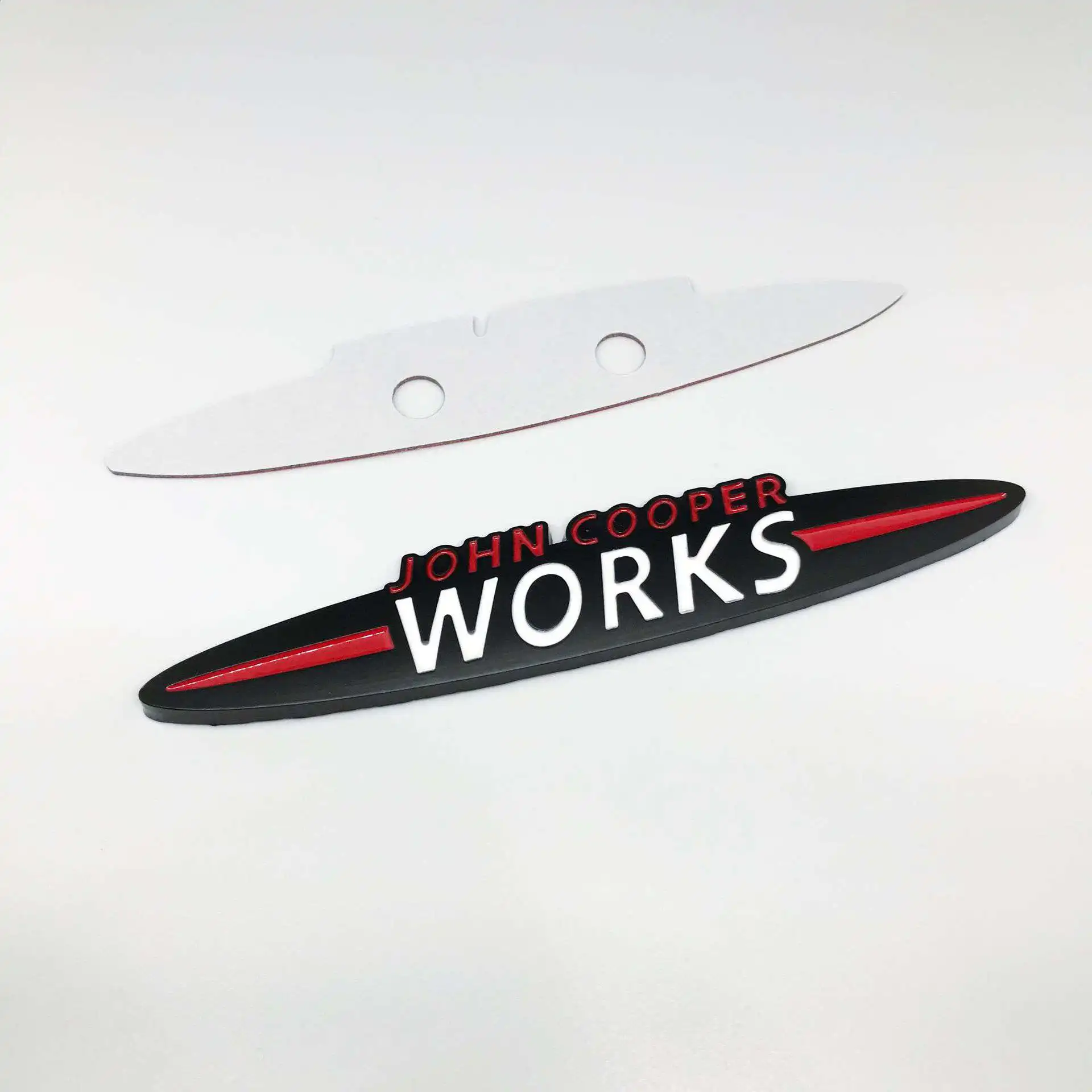 Черная Автомобильная хромированная металлическая мини JCW наклейка передняя решетка значок эмблема для Mini Cooper S JCW F54 F55 F56 F60 R50 R55 R56 R53
Черная Автомобильная хромированная металлическая мини JCW наклейка передняя решетка значок эмблема для Mini Cooper S JCW F54 F55 F56 F60 R50 R55 R56 R53