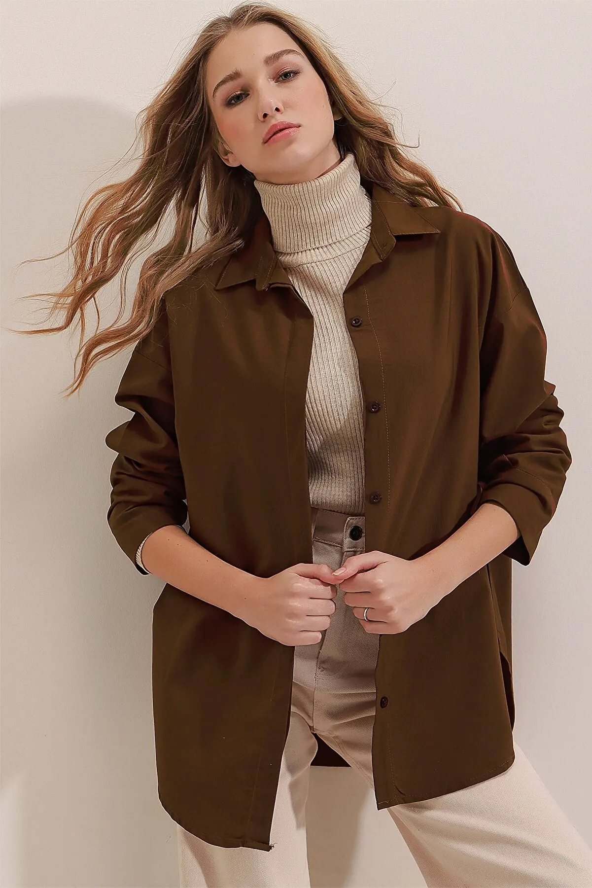 Woman Coffee Oversized Long Weaving Shirt Pretty and Cheap women's Shirts 1923274440
Woman Coffee Oversized Long Weaving Shirt Pretty and Cheap women's Shirts 1923274440