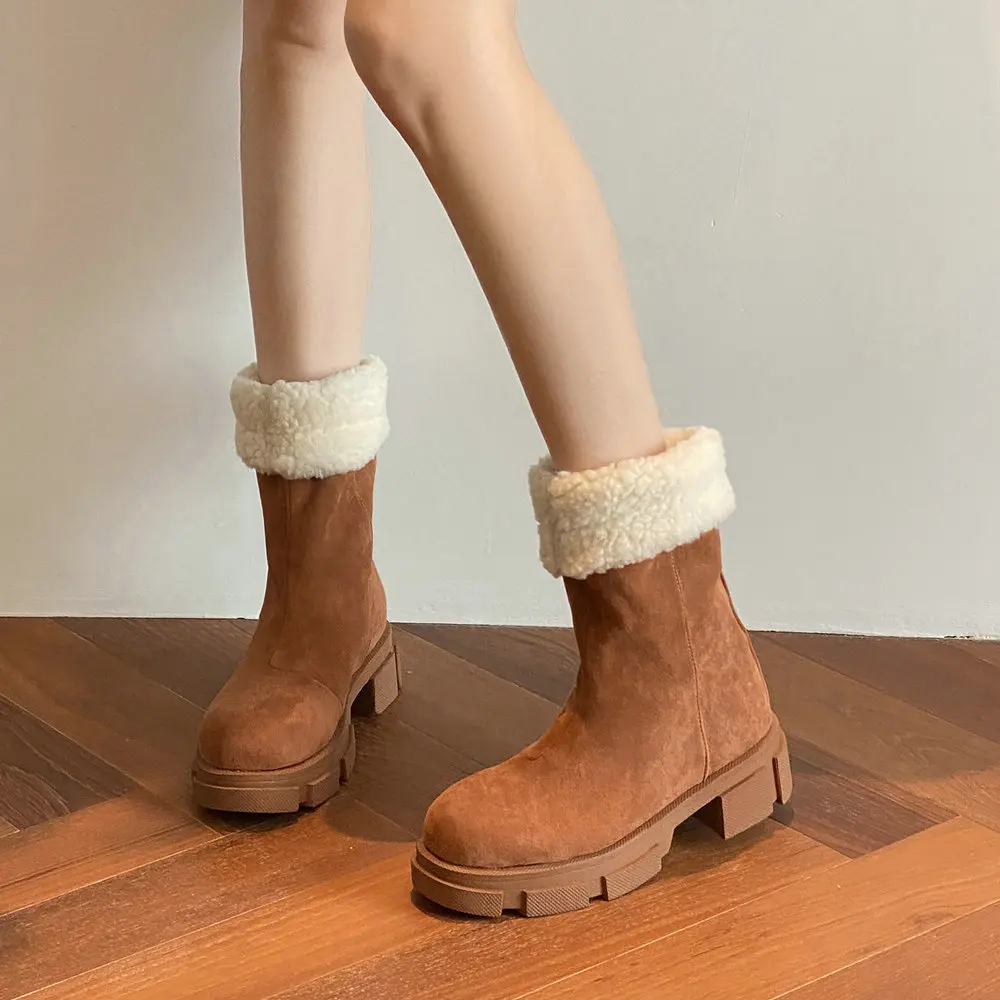 EshtonShero женские зимние сапоги из коровьей замши на среднем каблуке с круглым носком сапоги до середины икры плюшевая женская зимняя теплая обувь на платформе
EshtonShero женские зимние сапоги из коровьей замши на среднем каблуке с круглым носком сапоги до середины икры плюшевая женская зимняя теплая обувь на платформе