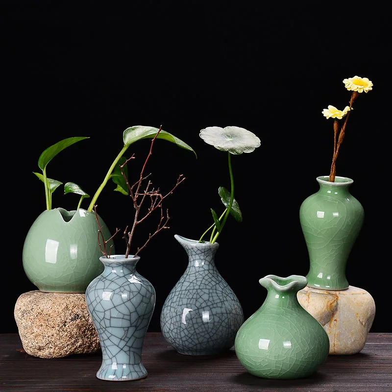 ceramics vase Nordic style Golden Hand Vase Flowers Modern Home Office Decor of Creative Floral Composition living room Ornament
ceramics vase Nordic style Golden Hand Vase Flowers Modern Home Office Decor of Creative Floral Composition living room Ornament