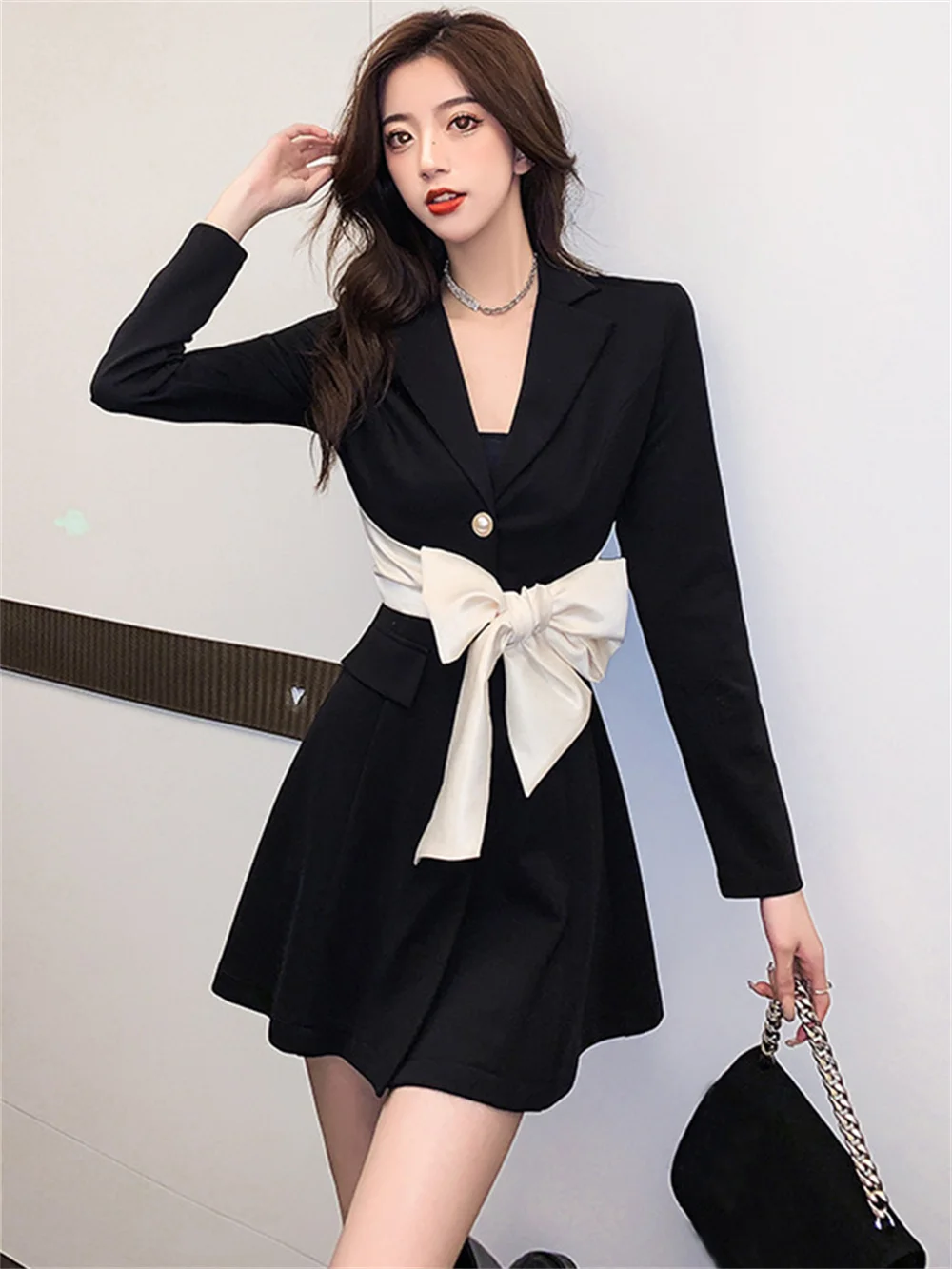 Fashion Black Women Bowknot Blazer Dress Chic Sexy Long Sleeve Backless Slim Dress Party Street 2023 New in Mini Dresses
Fashion Black Women Bowknot Blazer Dress Chic Sexy Long Sleeve Backless Slim Dress Party Street 2023 New in Mini Dresses