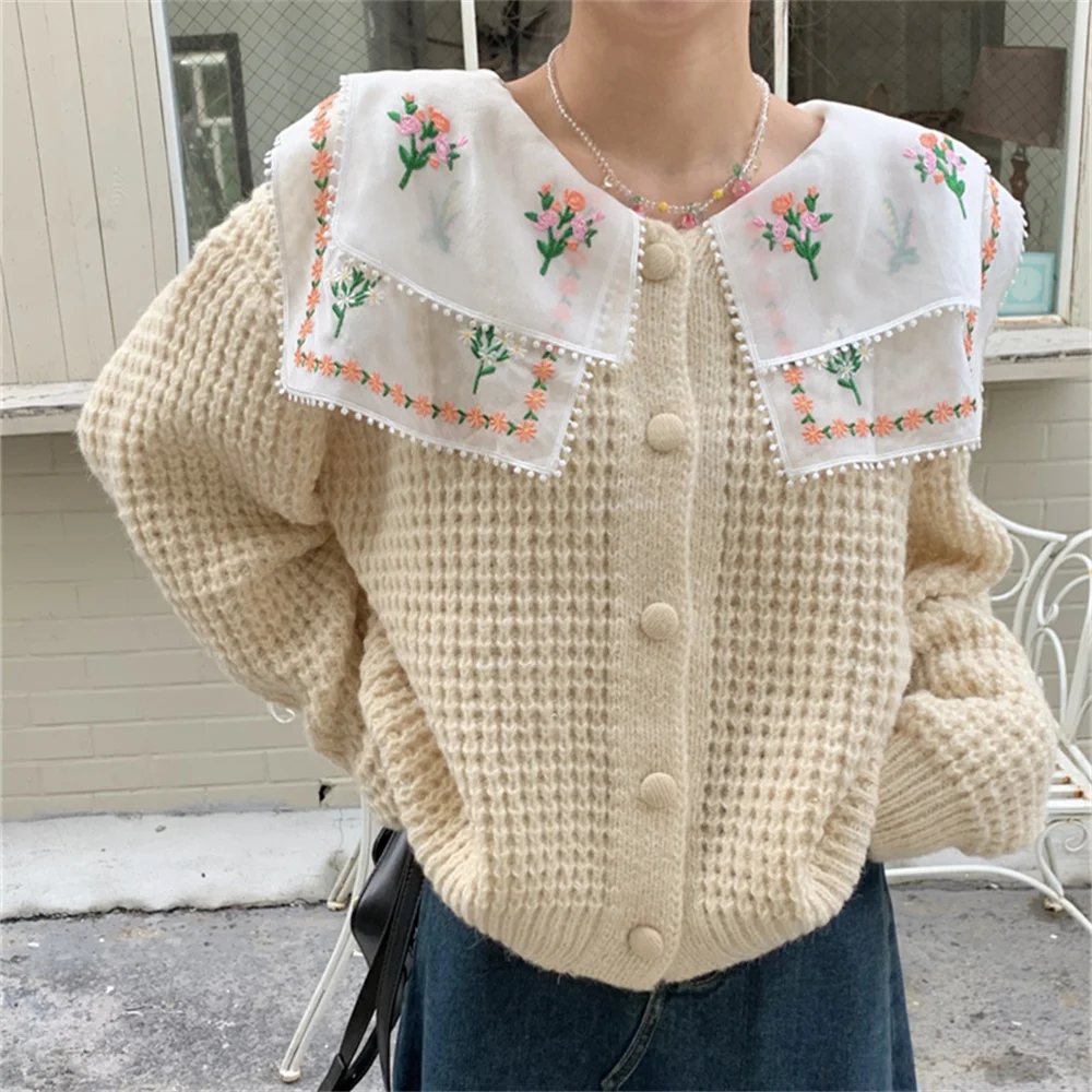 HziriP Apricot Women Coats Embroidery Florals Chic Sweet Girls 2022 OL Cardigans Loose New Casual Knitted Slim Mujer Sweaters
HziriP Apricot Women Coats Embroidery Florals Chic Sweet Girls 2022 OL Cardigans Loose New Casual Knitted Slim Mujer Sweaters