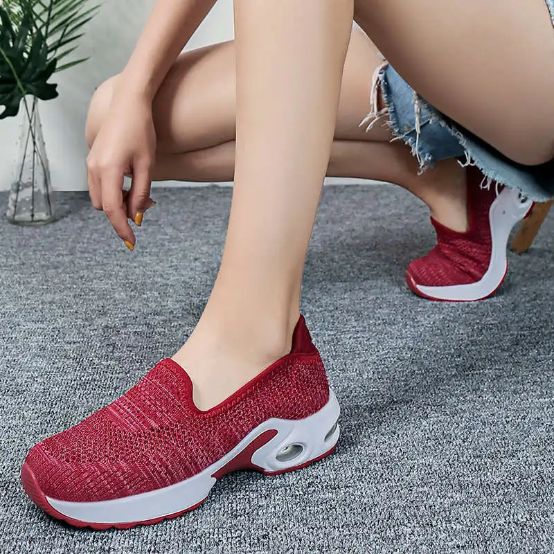 Sport Shoes Woman Minimalist Running Tennis Kids Casual Sports For Women Designer Luxury 2021 Green Sneakers Boty Damske Tennis
Sport Shoes Woman Minimalist Running Tennis Kids Casual Sports For Women Designer Luxury 2021 Green Sneakers Boty Damske Tennis