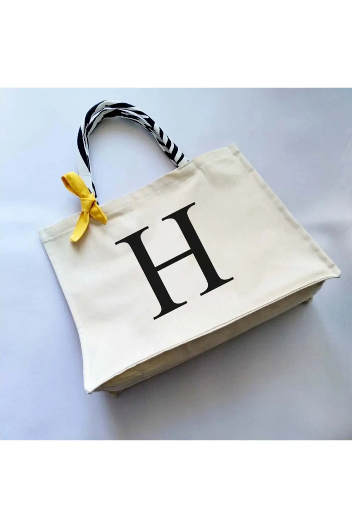 Women Beach Bag Letter H Printed Canvas Tote Tote Tote Bag Fashion Summer Large Capacity Tote Bag
Women Beach Bag Letter H Printed Canvas Tote Tote Tote Bag Fashion Summer Large Capacity Tote Bag