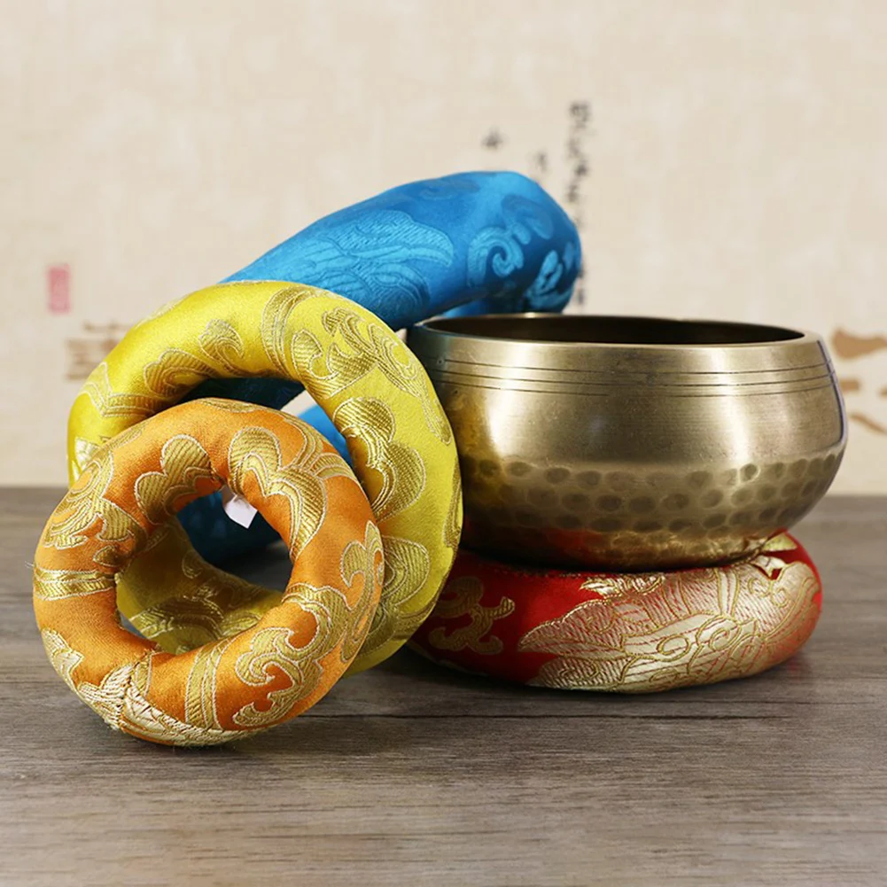 Nepal Bowl Cushion Silk Brocade Cushion Pillow For Tibetan Singing Bowl Handmade Crafts Home Decoration 14cm/16cm/18cm
Nepal Bowl Cushion Silk Brocade Cushion Pillow For Tibetan Singing Bowl Handmade Crafts Home Decoration 14cm/16cm/18cm