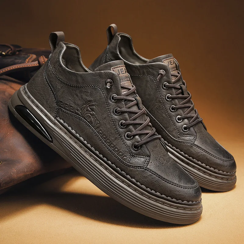 Autumn and Winter Men's Shoes Fashion New Versatile Retro Martin Shoes Men's Workwear Fashion Shoes Casual Warm Leather Boots
Autumn and Winter Men's Shoes Fashion New Versatile Retro Martin Shoes Men's Workwear Fashion Shoes Casual Warm Leather Boots