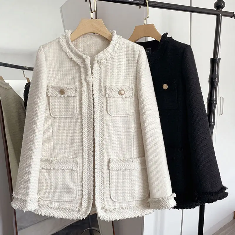 Simple retro Temperament solid color Jacket Women 2023 Spring New Korean version casual Top elegant and slimming Ladies Jacket
Simple retro Temperament solid color Jacket Women 2023 Spring New Korean version casual Top elegant and slimming Ladies Jacket