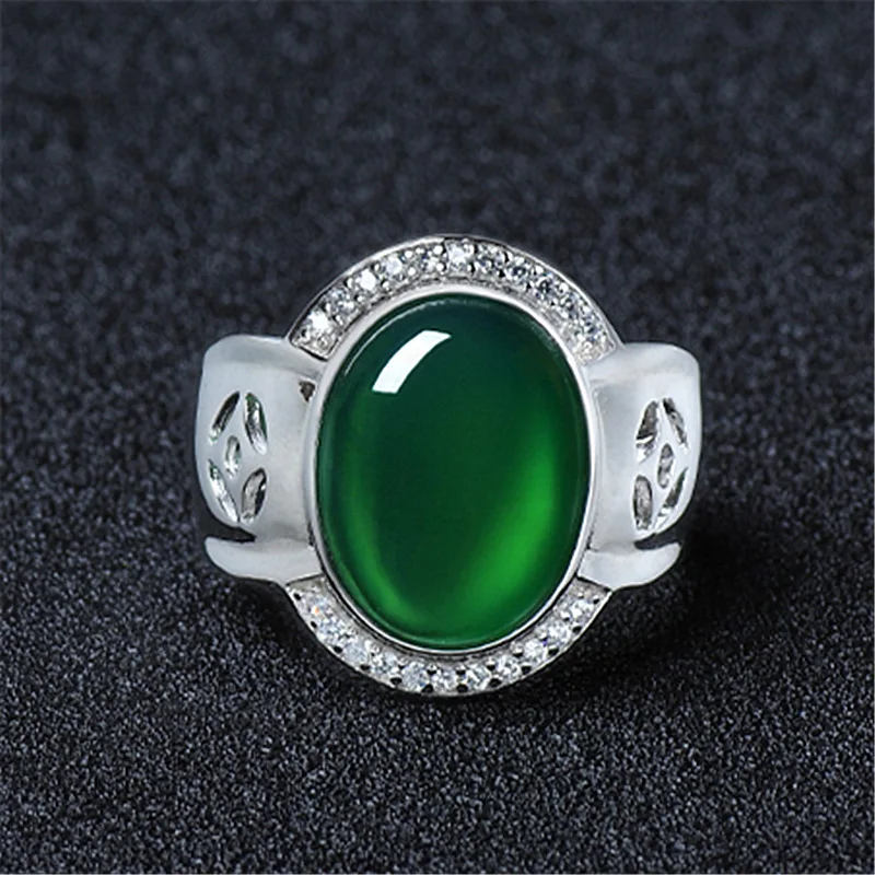 

Natural Green Chalcedony Hand Carved Jade Ring Fashion Boutique Jewelry Men's and Women's Agate Opening Adjustable Ring Gift