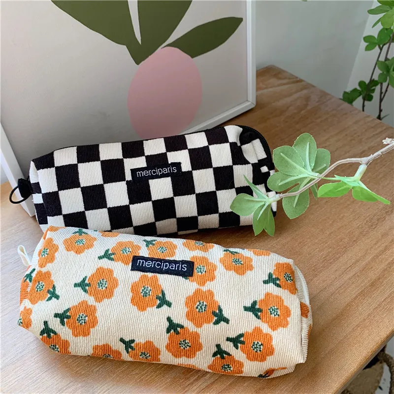 Korean Fashion Pencil Case Corduroy Plaid Flowers Makeup Bag Lipsticks Bag Women Small Cosmetic Bag Neceser Mujer Organizer Bag
Korean Fashion Pencil Case Corduroy Plaid Flowers Makeup Bag Lipsticks Bag Women Small Cosmetic Bag Neceser Mujer Organizer Bag