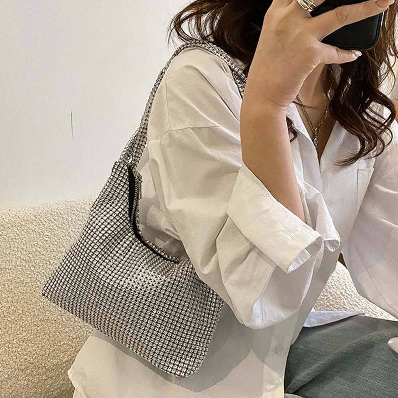 Fashion Rhinestones Evening Clutch Bag Women Shiny Dinner Party Wedding Purse Handbag Female Elegant Underarm Shoulder Bag
Fashion Rhinestones Evening Clutch Bag Women Shiny Dinner Party Wedding Purse Handbag Female Elegant Underarm Shoulder Bag