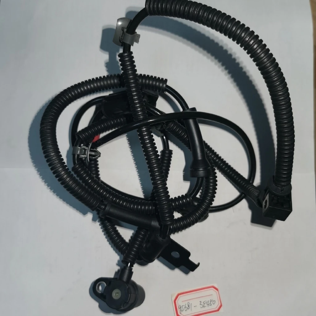 10 упаковок, профессиональный высококачественный OEM новый 95681-3E310 ABS Датчик скорости правый RH для KIA SORENTO 2006-2009 SFH 
10 упаковок, профессиональный высококачественный OEM новый 95681-3E310 ABS Датчик скорости правый RH для KIA SORENTO 2006-2009 SFH