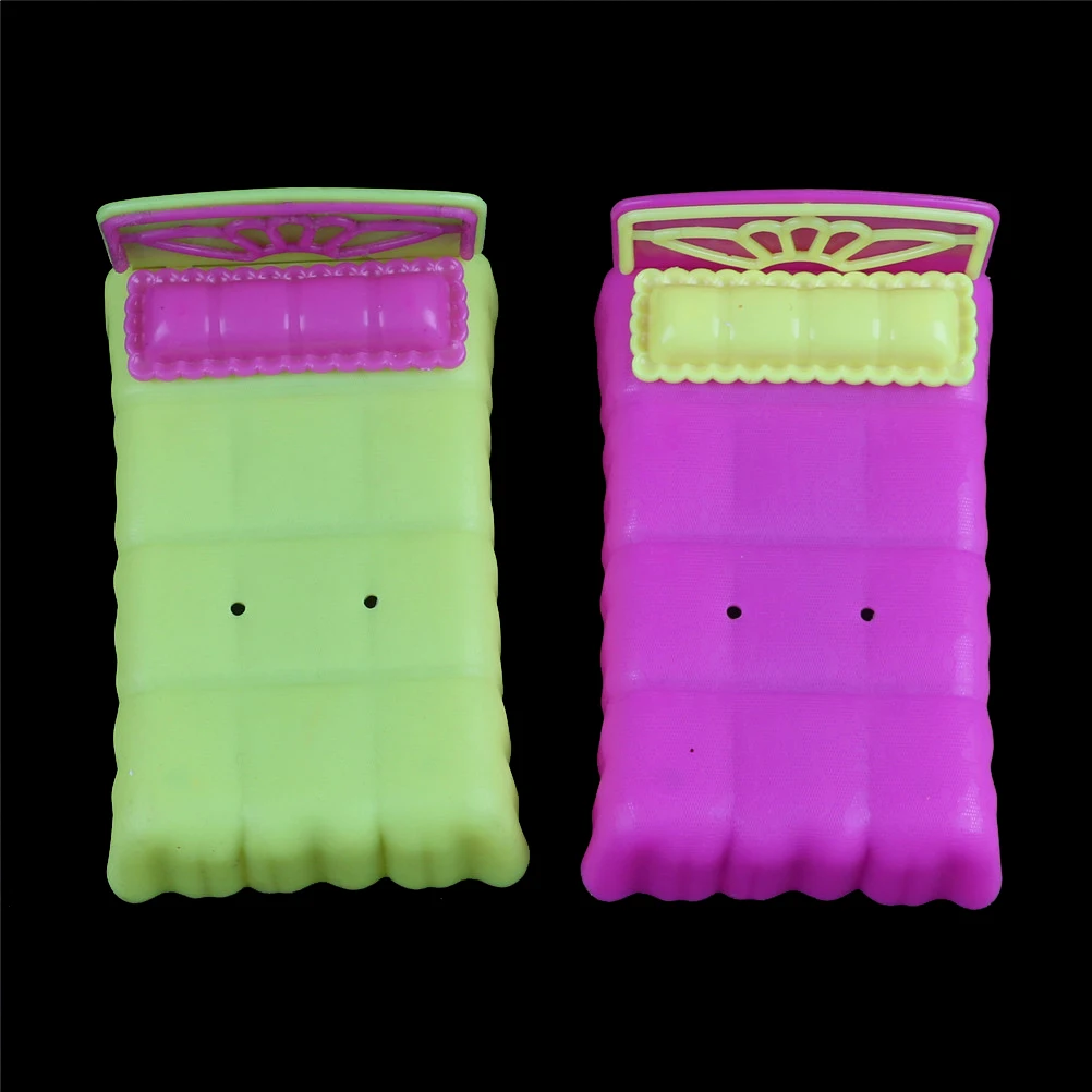 1pc Dollhouse Miniature Furniture Doll Bed Dollhouse Bedroom Decor Color Randomly for Sister Krissy Dolls Accessories
1pc Dollhouse Miniature Furniture Doll Bed Dollhouse Bedroom Decor Color Randomly for Sister Krissy Dolls Accessories