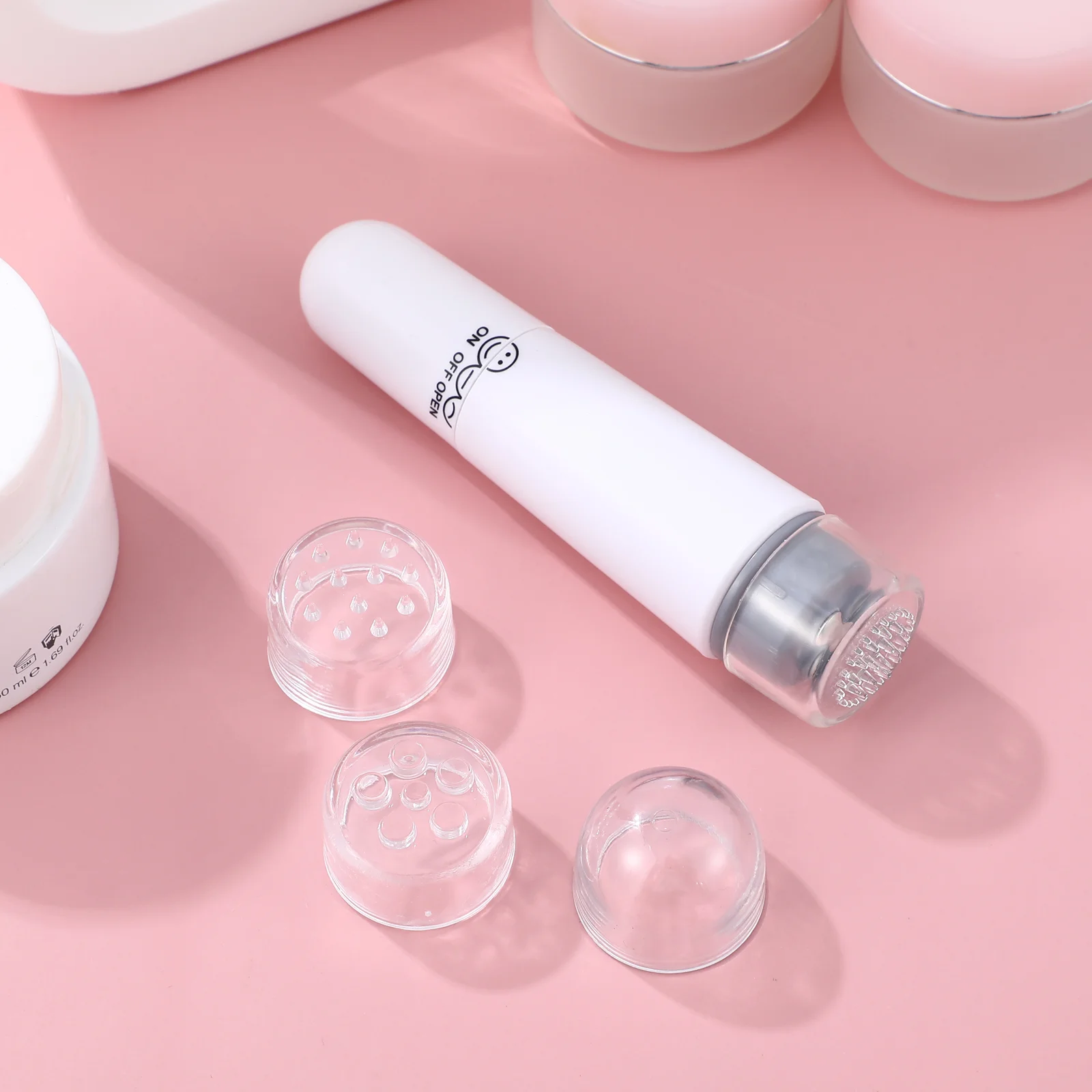 4-in-1 Portable Multifunctional Facial Massager Electric Anti Age Wrinkle Skin Care Tool Massage Relax for Smoother Tighter Face
4-in-1 Portable Multifunctional Facial Massager Electric Anti Age Wrinkle Skin Care Tool Massage Relax for Smoother Tighter Face