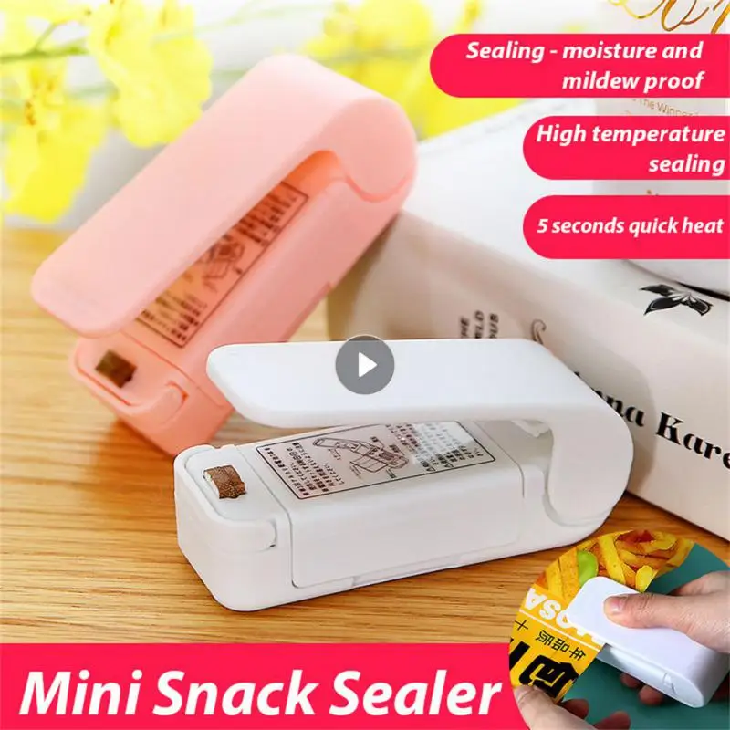 Portable Bag Heat Sealer Plastic Package Storage Bag Clip Mini Sealing Machine Handy Sticker Seal For Food Snack Kitchen Gadgets
Portable Bag Heat Sealer Plastic Package Storage Bag Clip Mini Sealing Machine Handy Sticker Seal For Food Snack Kitchen Gadgets