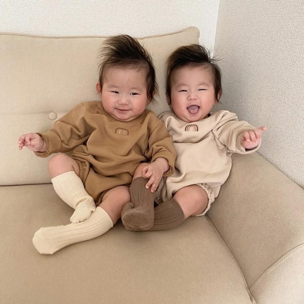 2022 New Autumn Baby Clothes Rainbow Embroidery Baby Bodysuit O Neck Baby Boys One Piece Long Sleeve Baby Onesie
2022 New Autumn Baby Clothes Rainbow Embroidery Baby Bodysuit O Neck Baby Boys One Piece Long Sleeve Baby Onesie