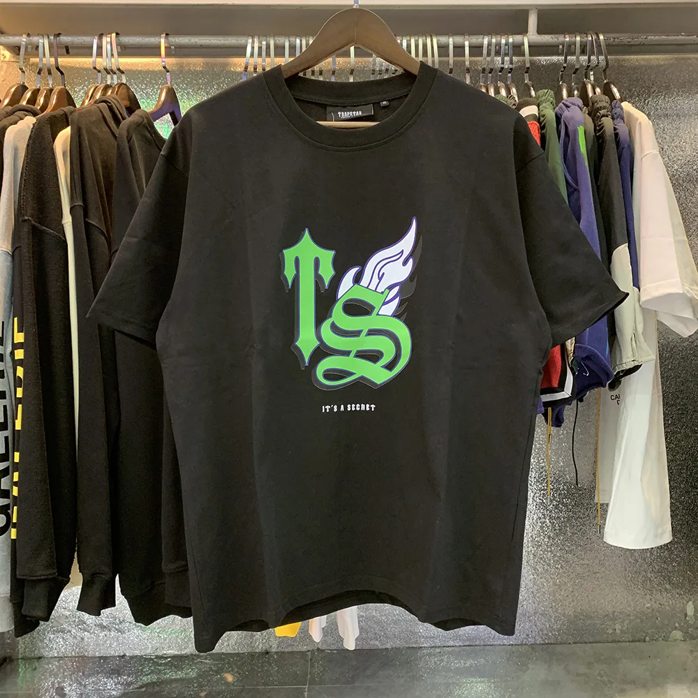 Men Trapstar Gradient Letter T-Shirt Tiger Head Print Short Sleeve T Shirt Couple Loose High Street Tshirt Streetwear Clothes 
Men Trapstar Gradient Letter T-Shirt Tiger Head Print Short Sleeve T Shirt Couple Loose High Street Tshirt Streetwear Clothes