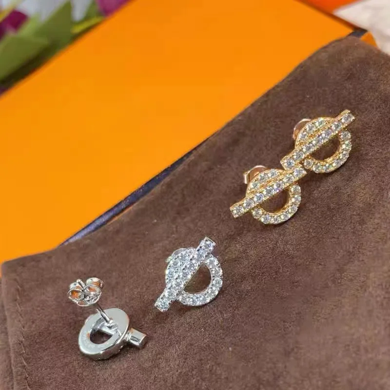 New Moissanite Pig Nose Stud Earrings Diamond Test Passed High Gemstone Earrings Luxury Party Gift Sterling Silver Jewelry
New Moissanite Pig Nose Stud Earrings Diamond Test Passed High Gemstone Earrings Luxury Party Gift Sterling Silver Jewelry