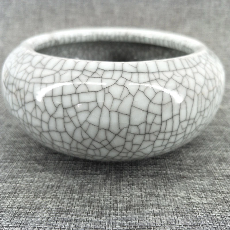 Jingdezhen Ceramic Pen Wash Container Ice Crack Porcelain Wash Kettle Home Calligraphy Ceramic Accessories Desktop Art
Jingdezhen Ceramic Pen Wash Container Ice Crack Porcelain Wash Kettle Home Calligraphy Ceramic Accessories Desktop Art