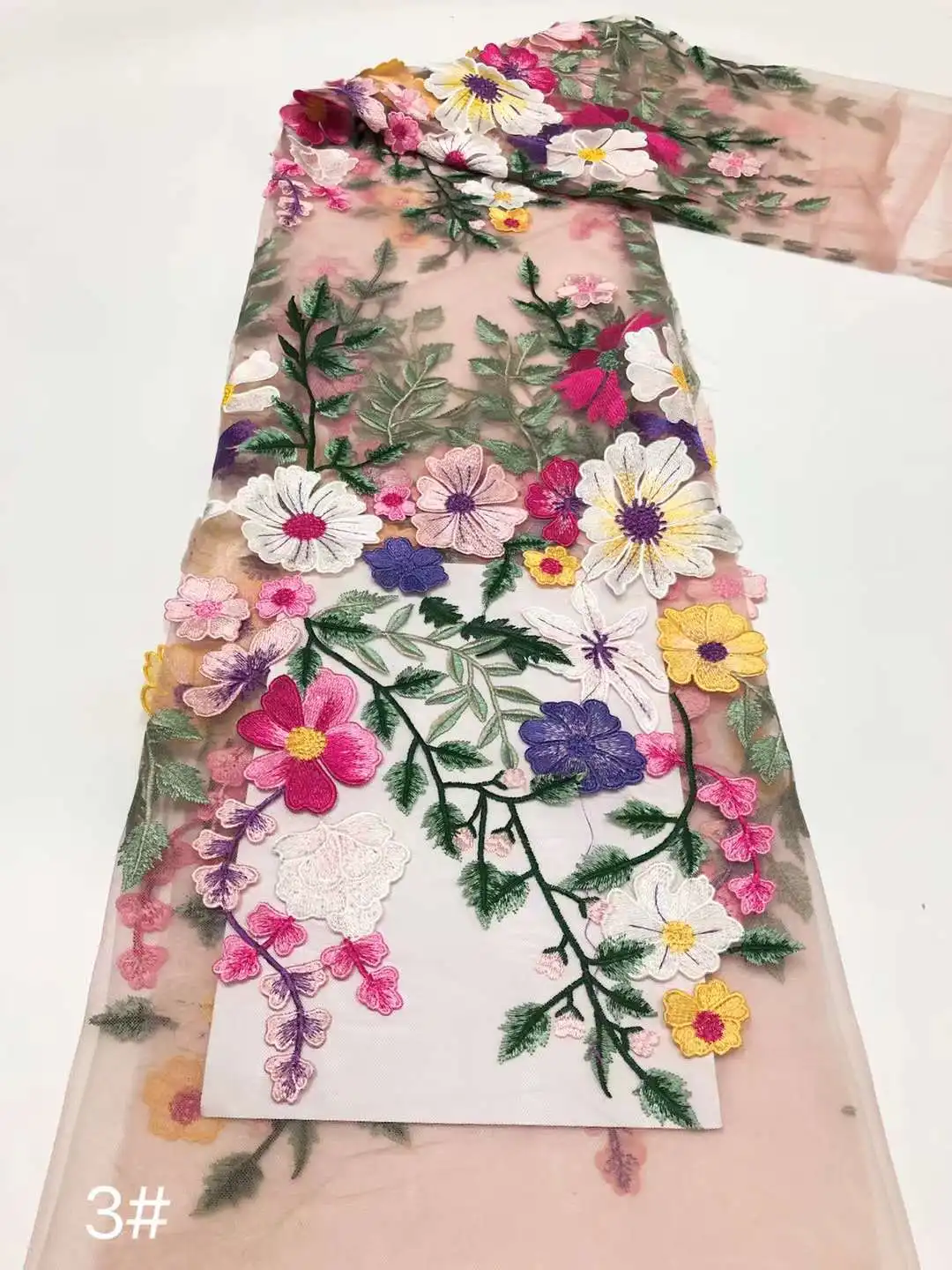 Красивая яркая ткань для платья, с 3D цветочной вышивкой, французское Сетчатое Африканское кружево для свадебных/вечерних платьев
Красивая яркая ткань для платья, с 3D цветочной вышивкой, французское Сетчатое Африканское кружево для свадебных/вечерних платьев