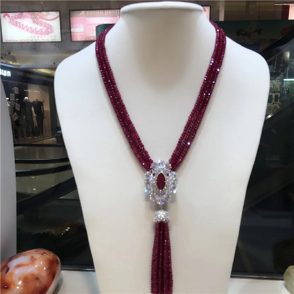 hot sell natural purple stone micro inlay zircon clasp tassel necklace long sweater chain fashion jewelry
hot sell natural purple stone micro inlay zircon clasp tassel necklace long sweater chain fashion jewelry