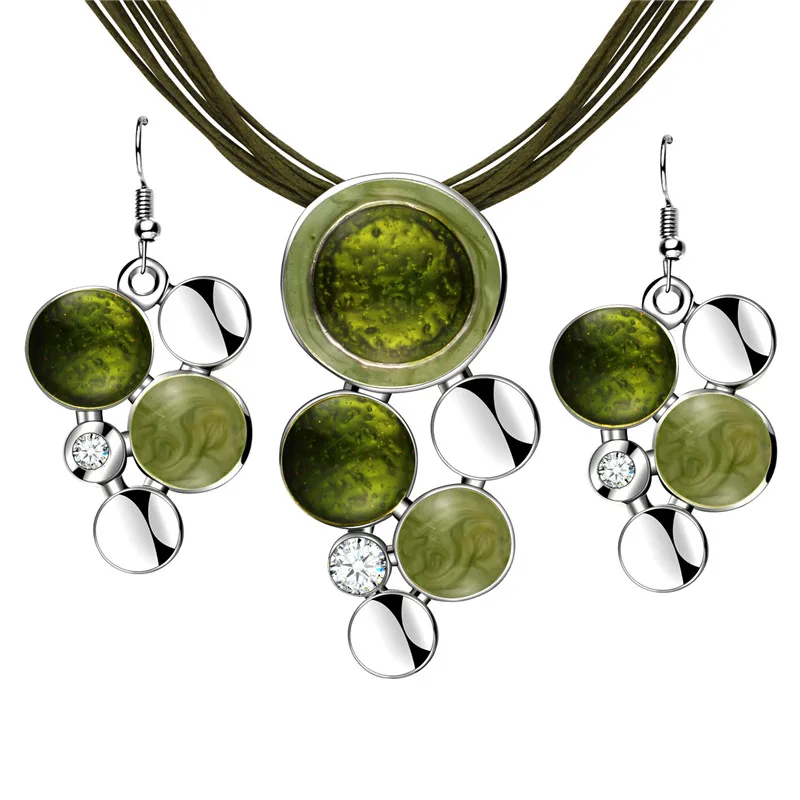 Fashion New Jewelry Sets Green Rope Chain Round Beads Pendant Necklace Drop Earring High Quality Bridal Wedding Summer Jewelry
Fashion New Jewelry Sets Green Rope Chain Round Beads Pendant Necklace Drop Earring High Quality Bridal Wedding Summer Jewelry