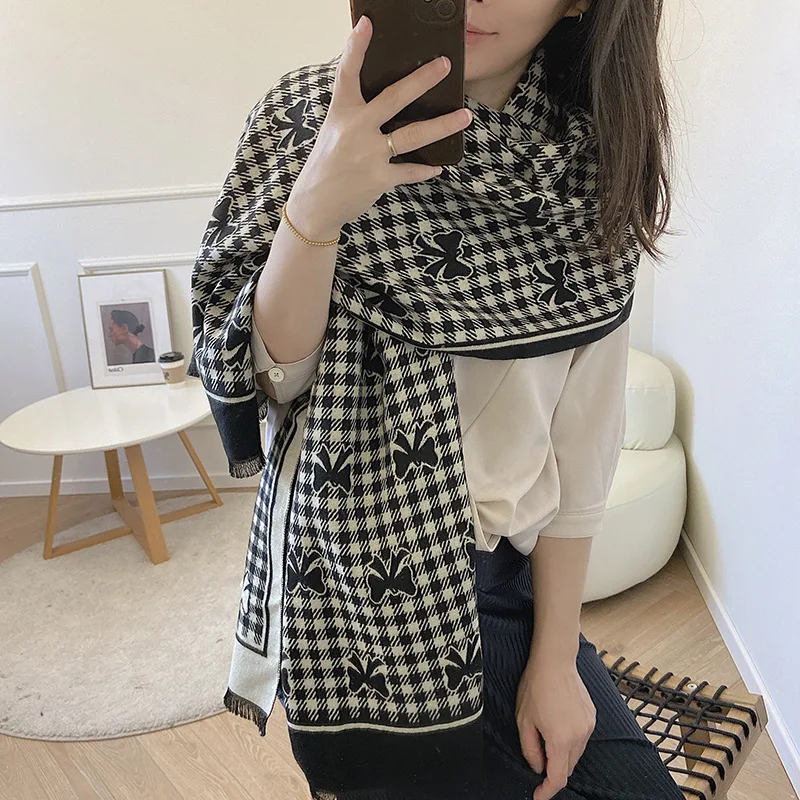 Gradient Scarf 2022 Spring And Autumn New Small Scarf Female Korean Version Of Simple Everything With Scarf
Gradient Scarf 2022 Spring And Autumn New Small Scarf Female Korean Version Of Simple Everything With Scarf