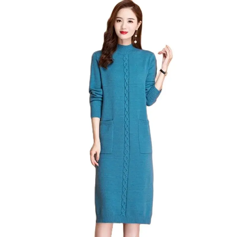 Fashion Fleece Sweater Women's Long Autumn And Winter Korean Version Loose Over-the-knee Knitted Warm Dress Slit Bottoming Shirt
Fashion Fleece Sweater Women's Long Autumn And Winter Korean Version Loose Over-the-knee Knitted Warm Dress Slit Bottoming Shirt