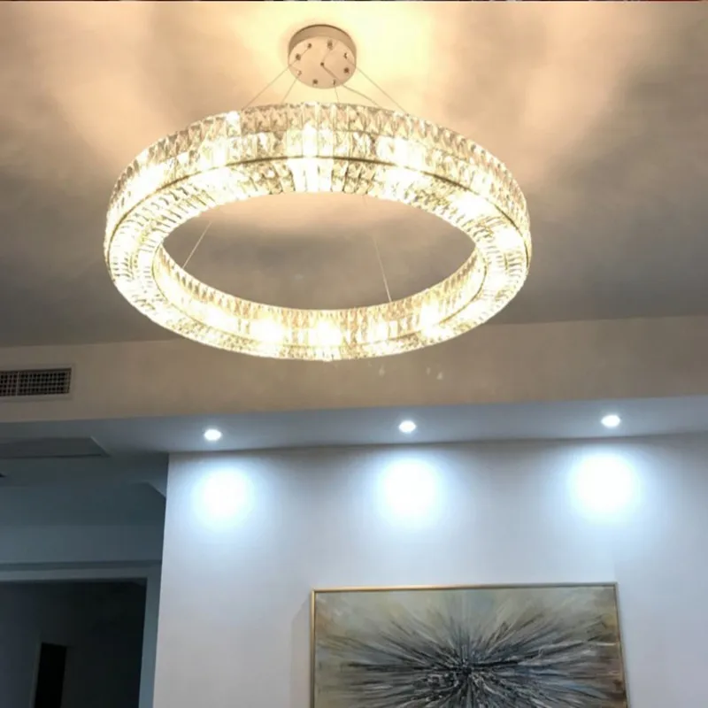 Light luxury crystal living room dining room Nordic round American engineering villa new model room long chandelier
Light luxury crystal living room dining room Nordic round American engineering villa new model room long chandelier