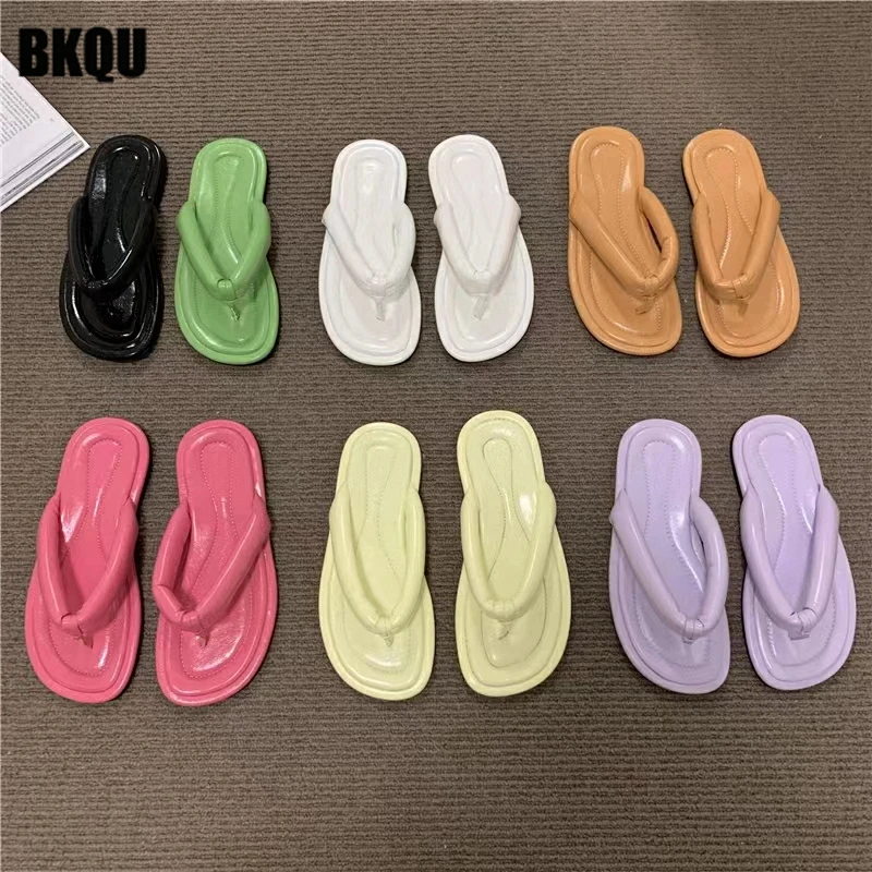2022 Summer Women Flip Flops Soft Bottom Comfortable Design Slippers Ladies Casual Slides Flats Female Clip Toe Beach Shoes New
2022 Summer Women Flip Flops Soft Bottom Comfortable Design Slippers Ladies Casual Slides Flats Female Clip Toe Beach Shoes New