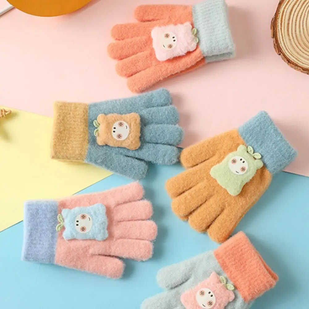 Korean Style Baby Knitted Gloves Winter Warm Cold-proof Cute Boys Girls Cartoon Full Finger Gloves Children Soft Mittens 
Korean Style Baby Knitted Gloves Winter Warm Cold-proof Cute Boys Girls Cartoon Full Finger Gloves Children Soft Mittens