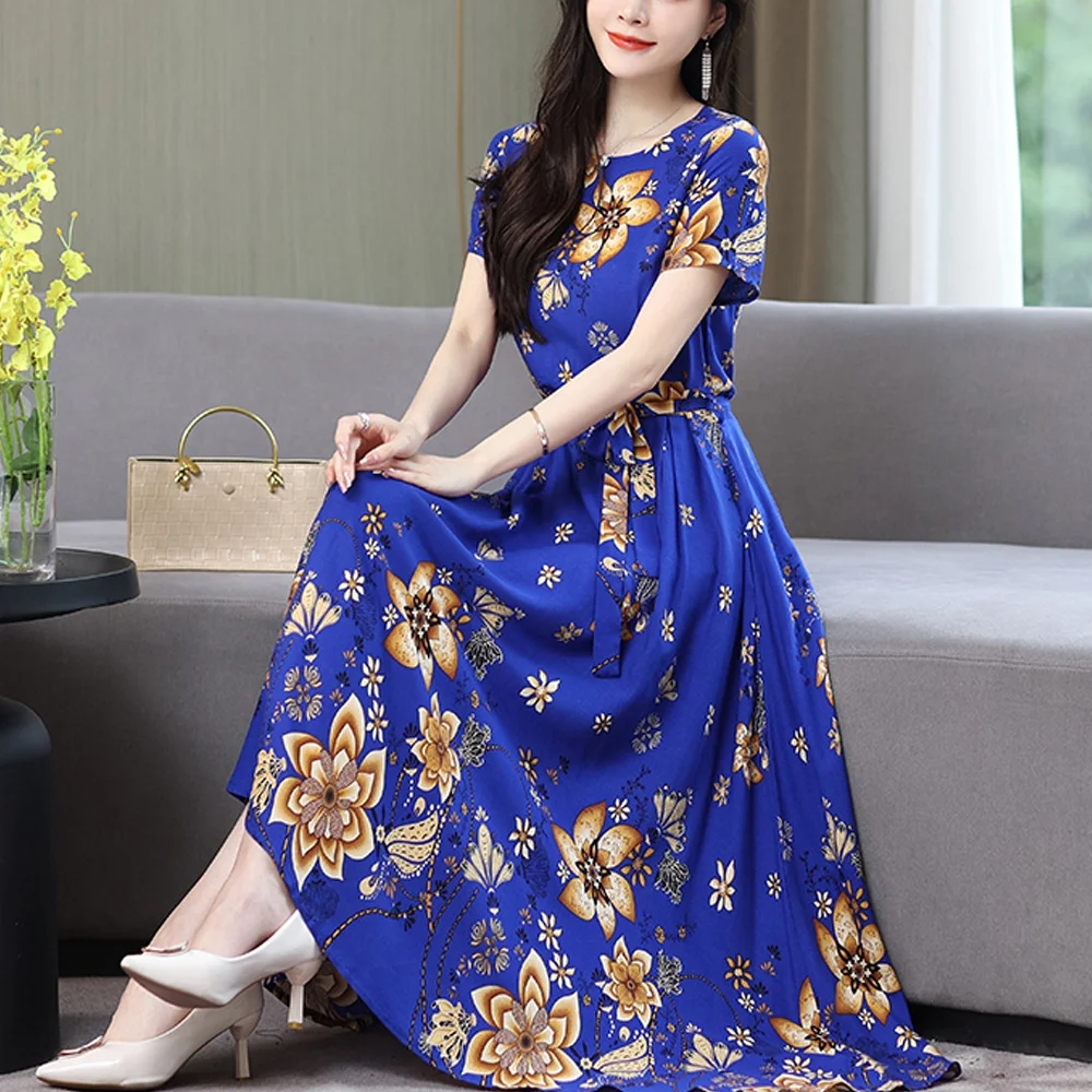 Женское летнее длинное платье с круглым вырезом и коротким рукавом 
Женское летнее длинное платье с круглым вырезом и коротким рукавом