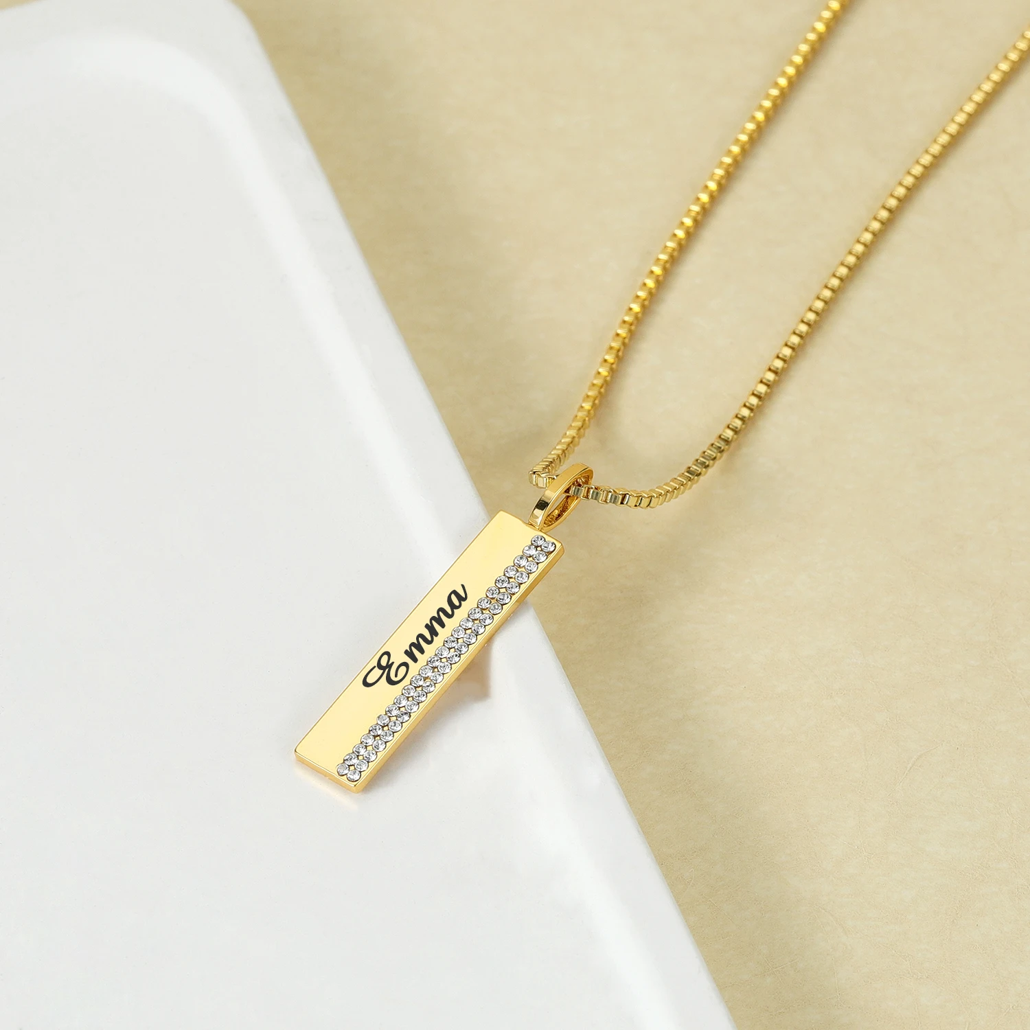 18k gold plated Vertical Bar Pendant Necklace with Crystal Stones Charm Delicate Best Birthday Gift for Women Gifts for Her
18k gold plated Vertical Bar Pendant Necklace with Crystal Stones Charm Delicate Best Birthday Gift for Women Gifts for Her