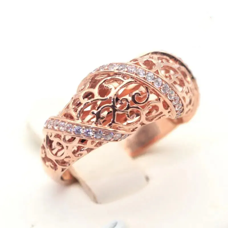 Russian 585 Purple Gold Hollow Ring Korean Rose Gold Plated 14K Color Gold Ring Wedding Gift
Russian 585 Purple Gold Hollow Ring Korean Rose Gold Plated 14K Color Gold Ring Wedding Gift