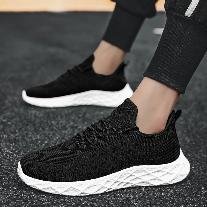 Couples Sneakers Unisex Light Breathable Men's Shoes Comfortable Mesh Hard-Wearing Black Walking Shoes Women Tenis Masculino
Couples Sneakers Unisex Light Breathable Men's Shoes Comfortable Mesh Hard-Wearing Black Walking Shoes Women Tenis Masculino