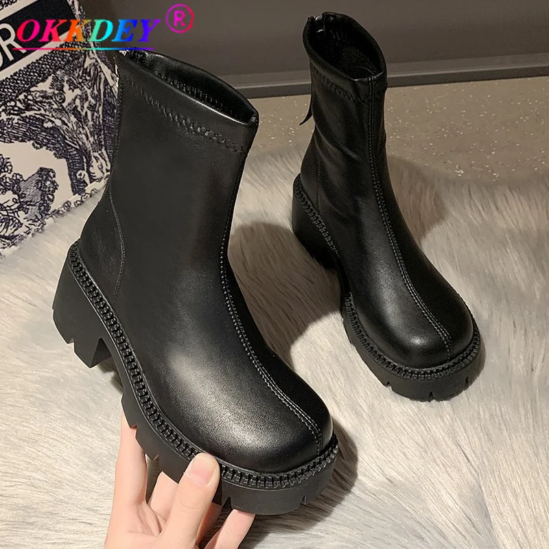 Boots Female Winter Waterproof Non-slip Short Rain Boots Rhinestone Thick Bottom Fashion Ladies Non-slip Sports Botas Femininas
Boots Female Winter Waterproof Non-slip Short Rain Boots Rhinestone Thick Bottom Fashion Ladies Non-slip Sports Botas Femininas