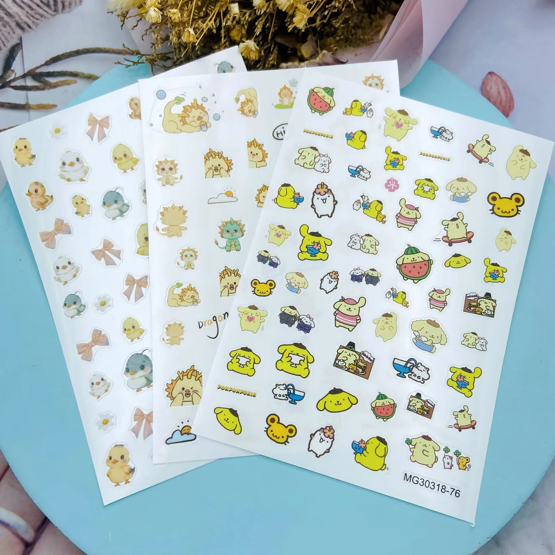 Желтая утка, маленький дракон и маленькая собака узор наклейка для ногтей самоклеящаяся переводная Наклейка 3D слайдер DIY Наклейка украшение
Желтая утка, маленький дракон и маленькая собака узор наклейка для ногтей самоклеящаяся переводная Наклейка 3D слайдер DIY Наклейка украшение