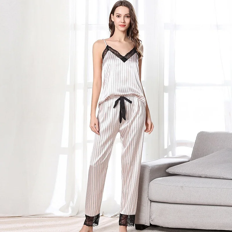 Pajamas for Women Sexy V-neck Striped Suspender Trousers Sleepwear Loose Home Service 2-piece Suit Women's Nightwear Loungewear
Pajamas for Women Sexy V-neck Striped Suspender Trousers Sleepwear Loose Home Service 2-piece Suit Women's Nightwear Loungewear
