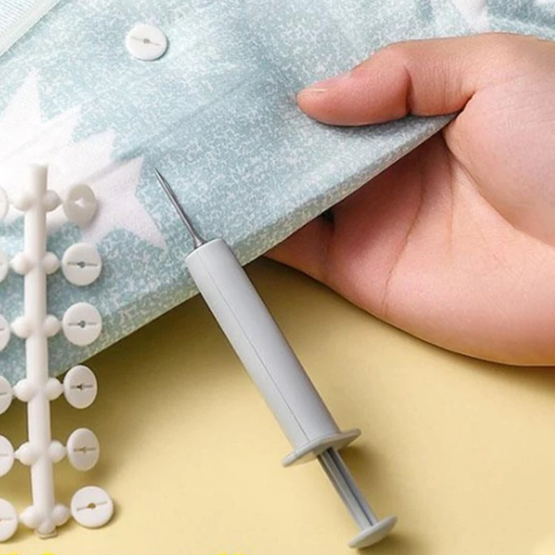 450pcs Plastic Pin Anti Slip Bedroom Quilt Clip Set Mattress Needle Duvet Holder Quilt Holder Fixer Comforter Cover Clips
450pcs Plastic Pin Anti Slip Bedroom Quilt Clip Set Mattress Needle Duvet Holder Quilt Holder Fixer Comforter Cover Clips