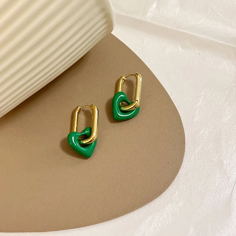 Modern Jewelry Metal U Shape Gold Color Earrings 2022 New Trend Fashion Green Heart Earring For Girl Party Gifts Wholesale
Modern Jewelry Metal U Shape Gold Color Earrings 2022 New Trend Fashion Green Heart Earring For Girl Party Gifts Wholesale