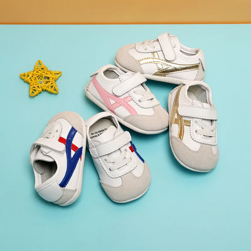 Baby shoes baby soft sole toddler shoes children sports single shoes autumn and winter children Plush warm cotton-padded shoes
Baby shoes baby soft sole toddler shoes children sports single shoes autumn and winter children Plush warm cotton-padded shoes