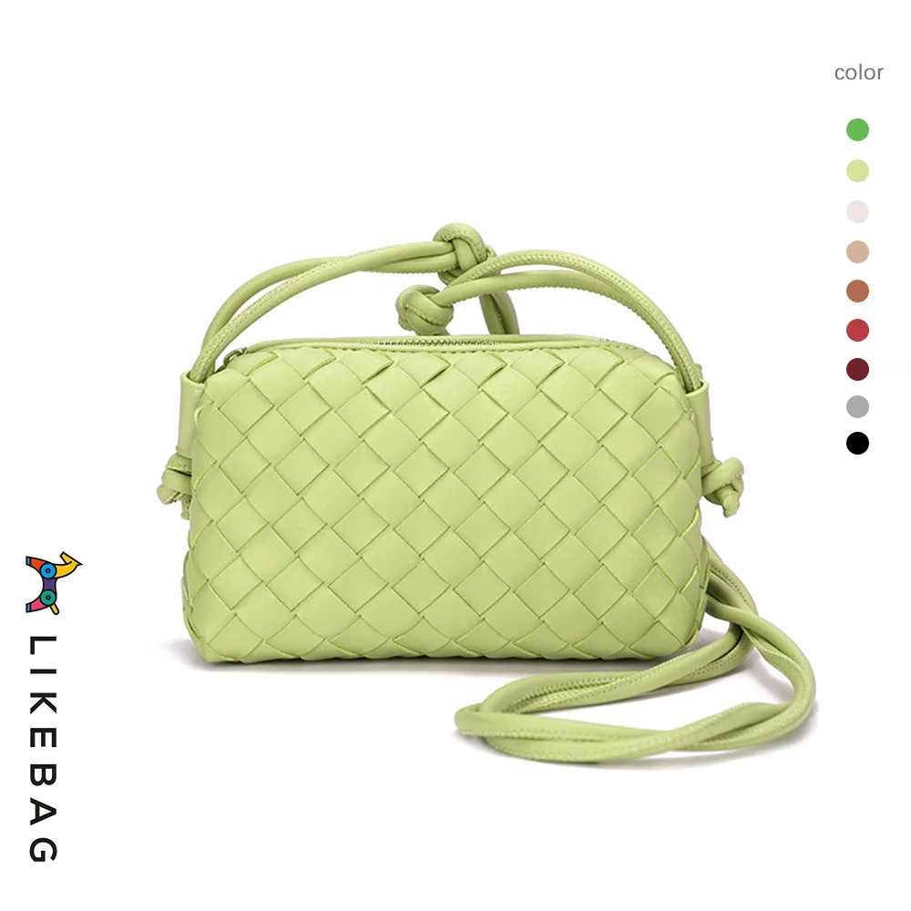 New cross-border woven camera shoulder messenger handbag knotted zipper large capacity small square bag for women
New cross-border woven camera shoulder messenger handbag knotted zipper large capacity small square bag for women