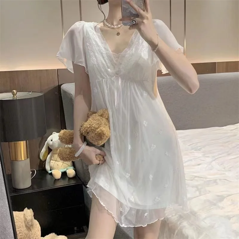 Sexy Womens Summer Nightdress Lace V-Neck Sleepshirt Cute White Nightgowns Nightwear Spring Sleepdress with chest pads Pajamas
Sexy Womens Summer Nightdress Lace V-Neck Sleepshirt Cute White Nightgowns Nightwear Spring Sleepdress with chest pads Pajamas