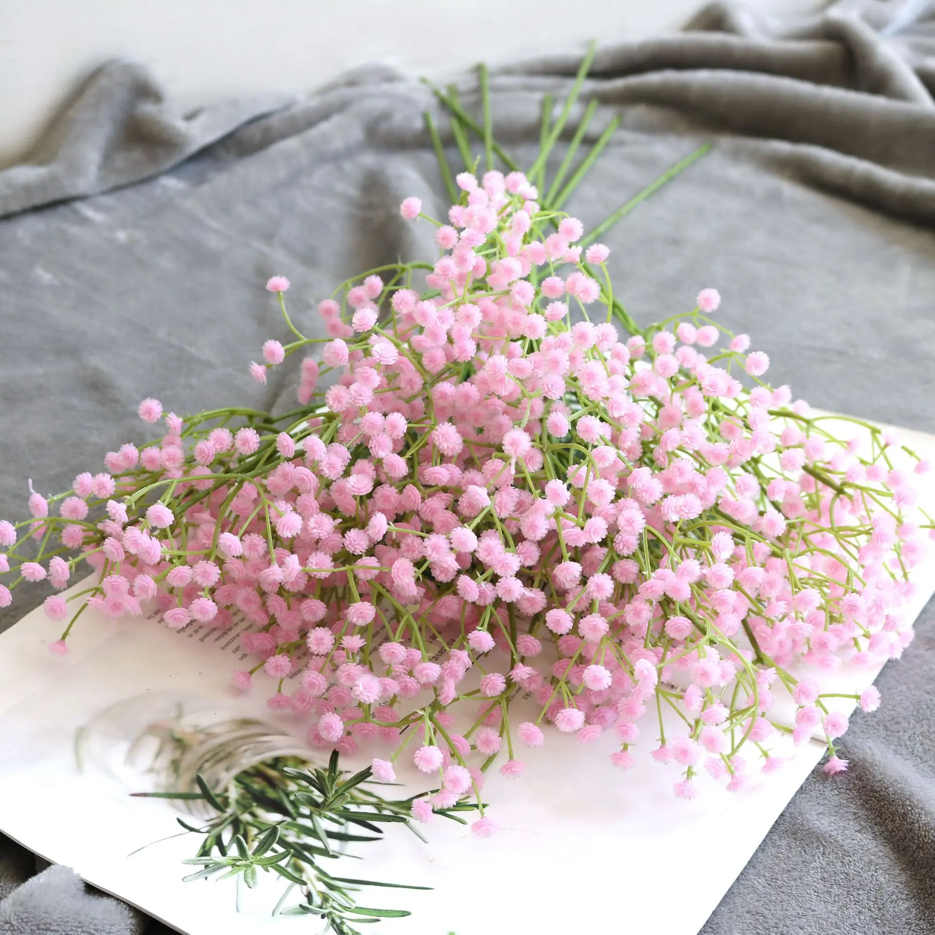 108 heads 60CM Babies Breath Artificial Flowers Plastic Gypsophila DIY Floral Bouquets Arrangement for Wedding Home Decoration
108 heads 60CM Babies Breath Artificial Flowers Plastic Gypsophila DIY Floral Bouquets Arrangement for Wedding Home Decoration