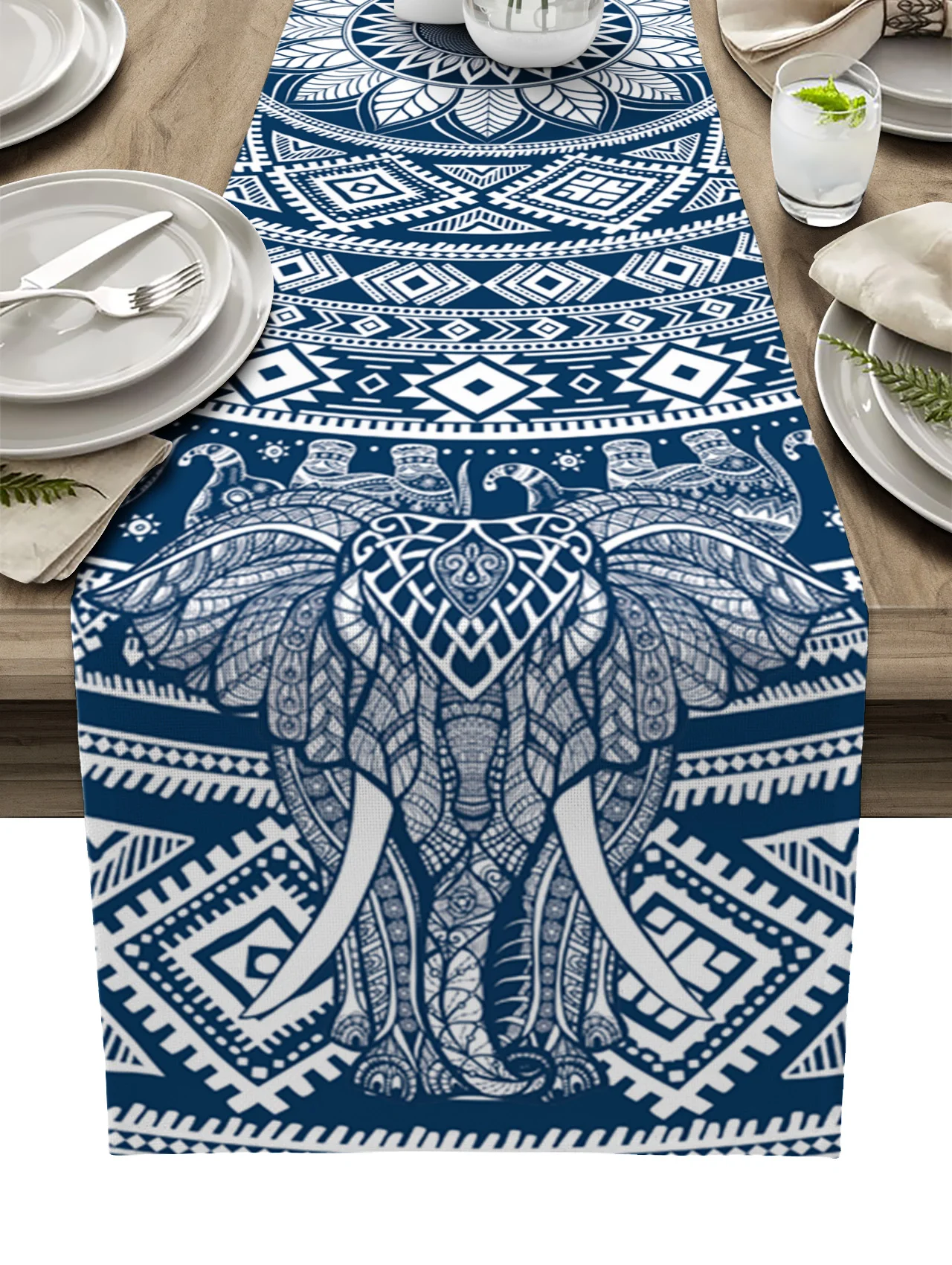 Украшение для свадебного стола в виде слона и мандалы, украшение для журнального столика, украшение для обеденного стола, роскошная скатерт...
Украшение для свадебного стола в виде слона и мандалы, украшение для журнального столика, украшение для обеденного стола, роскошная скатерт...