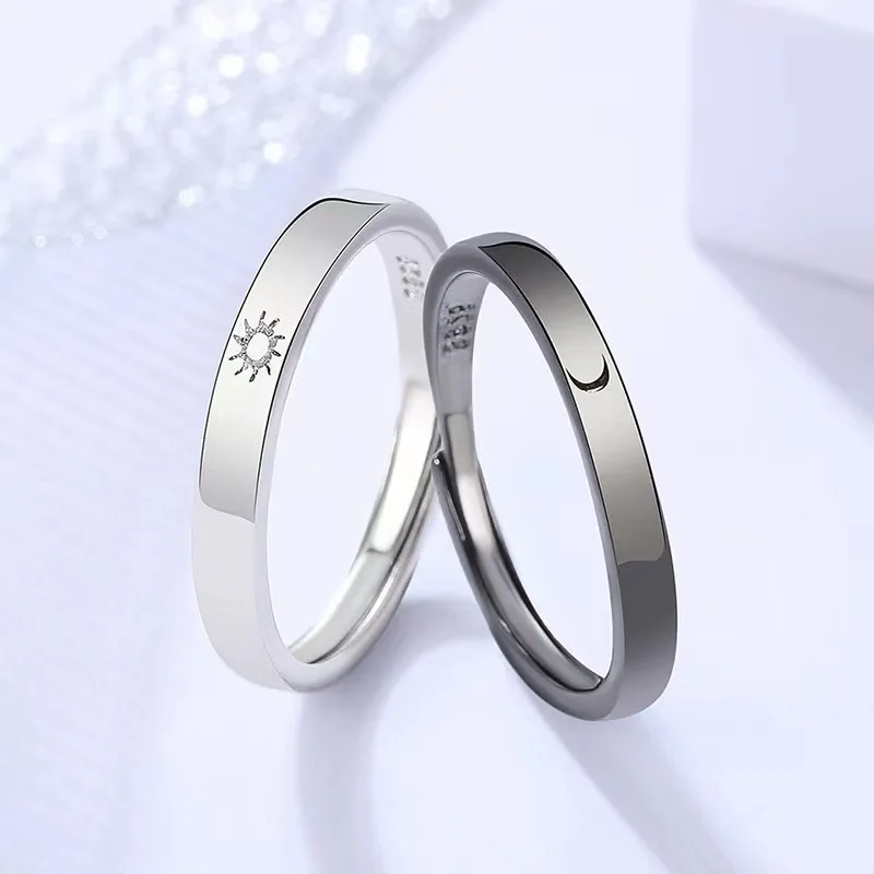 2PCS/Pair Sun Moon Matching Couple Friendship Lover Open Adjustable Rings Set For Women Men Engagement Wedding Rings Jewelry
2PCS/Pair Sun Moon Matching Couple Friendship Lover Open Adjustable Rings Set For Women Men Engagement Wedding Rings Jewelry