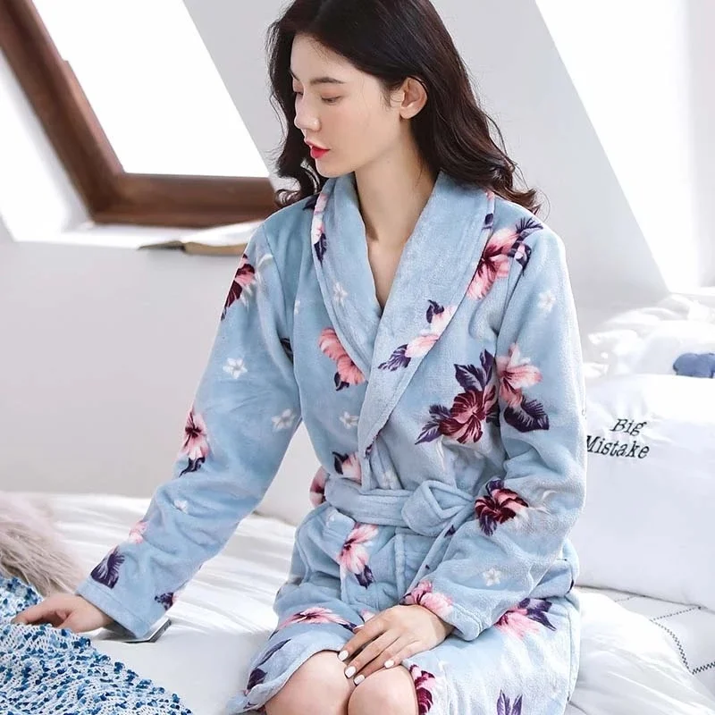 Warm Winter Women Robes Coral Fleece Nightdress Sleepwear Female Pajamas Home Clothes Floral Dressing Gron Kimono Hotel Bathrobe
Warm Winter Women Robes Coral Fleece Nightdress Sleepwear Female Pajamas Home Clothes Floral Dressing Gron Kimono Hotel Bathrobe