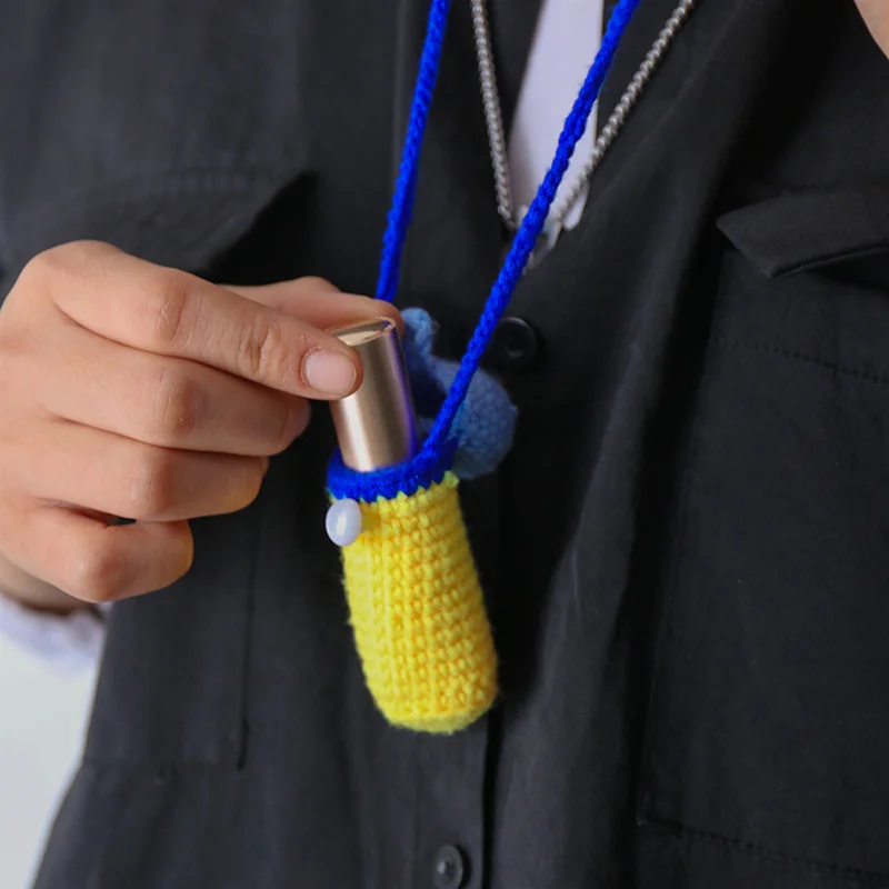 Lipstick cover cigarette material bag hand woven DIY personalized gift self made wool for girlfriend made electronic cotton
Lipstick cover cigarette material bag hand woven DIY personalized gift self made wool for girlfriend made electronic cotton