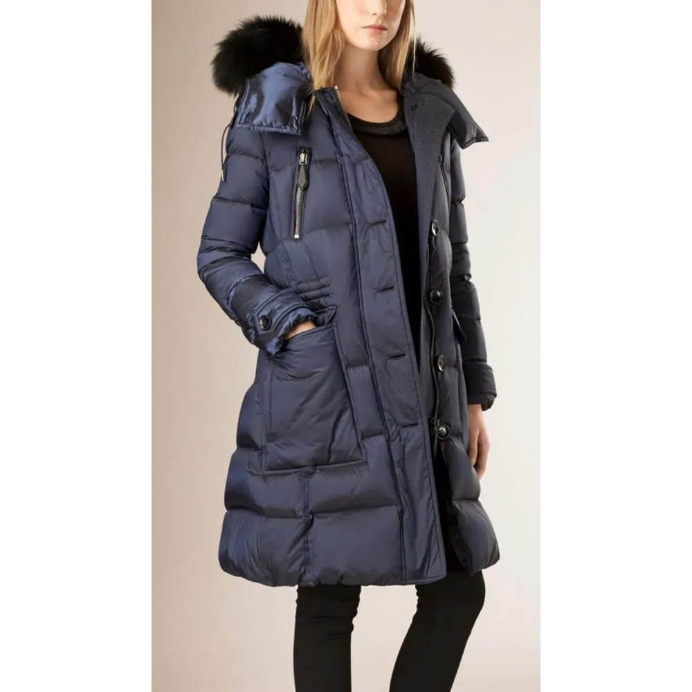 Fashion new style hooded fur collar pocket women's long cotton coat
Fashion new style hooded fur collar pocket women's long cotton coat