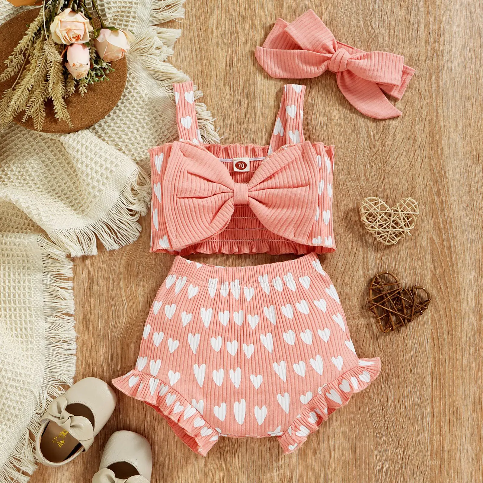 Toddler Clothes For Girls Baby Summer Cute Clothing Sets Children Solid Ribbed Bow Suspender Top + Love Print Shorts 2pcs Set
Toddler Clothes For Girls Baby Summer Cute Clothing Sets Children Solid Ribbed Bow Suspender Top + Love Print Shorts 2pcs Set
