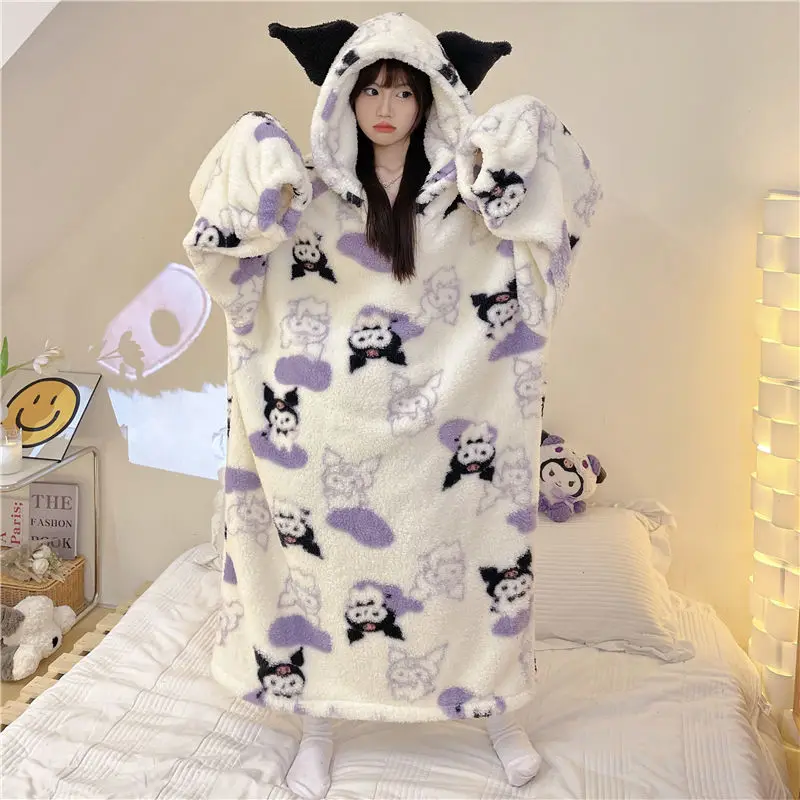 Cute Sanrio Pyjamas Kuromi Accessories Kawaii Anime Winter Thickened Homewear Couple Loose Oversized Nightgown Toy for Girl Gift
Cute Sanrio Pyjamas Kuromi Accessories Kawaii Anime Winter Thickened Homewear Couple Loose Oversized Nightgown Toy for Girl Gift